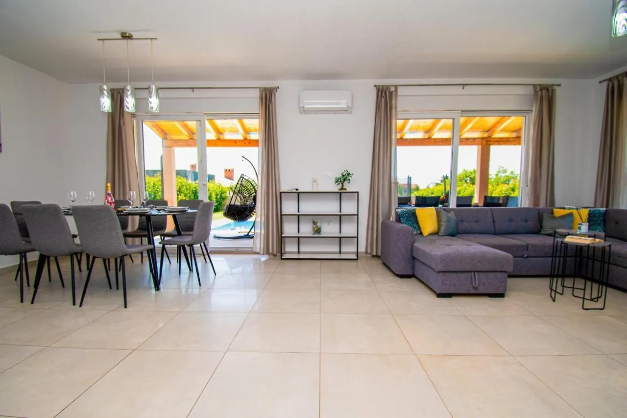Villa Enjoy Mit Privatem Pool, By Istrabook Pula Croatia